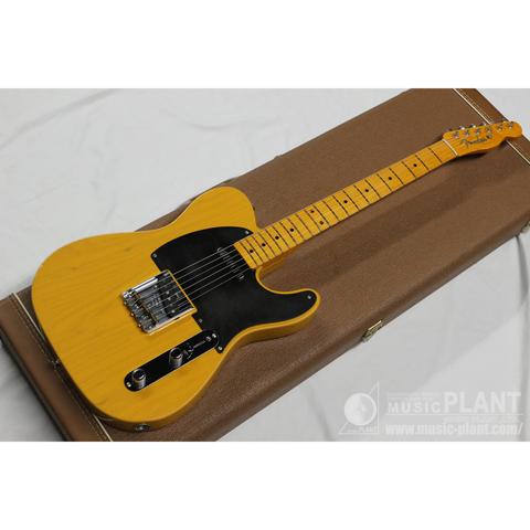 Fender USA

2010 American Vintage 52 Telecaster Thin Lacquer Butterscotch Blonde