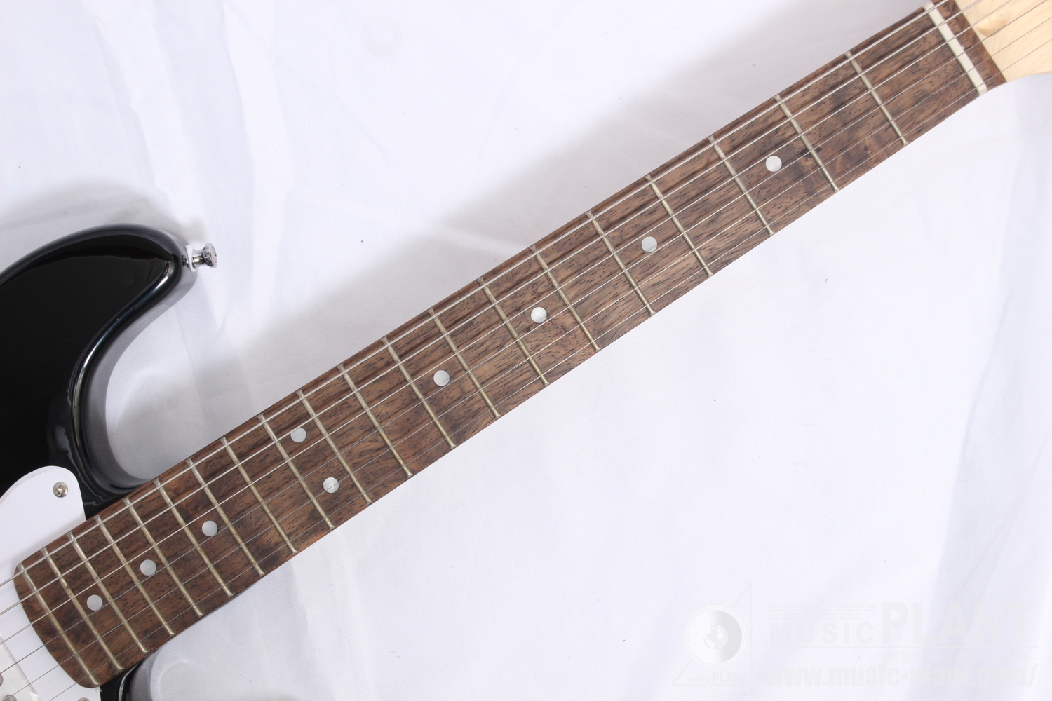 Mini Stratocaster Laurel Fingerboard Black 【アウトレット】追加画像