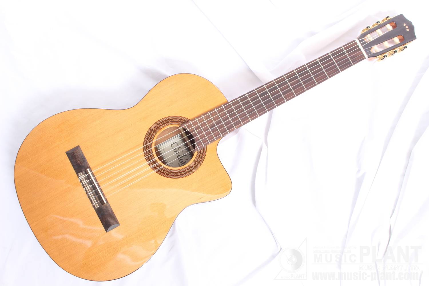 NAT中古()売却済みです。あしからずご了承ください。　Cordoba　クラシックギターC5-CE　PLANT　Iberiaシリーズ　MUSIC　WEBSHOP