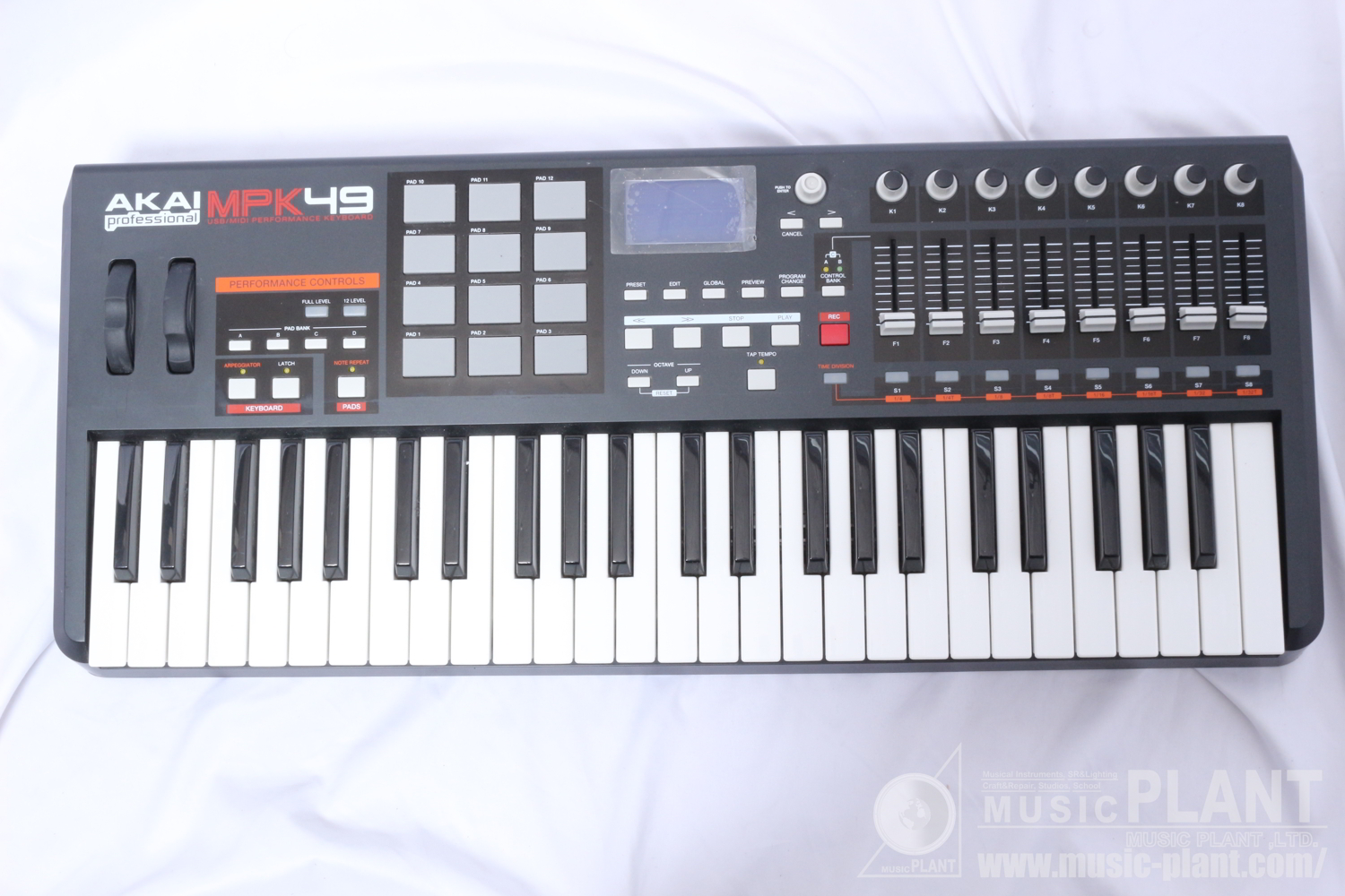 AKAI セミウェイト49鍵キーボードMPK49中古在庫あります! | MUSIC