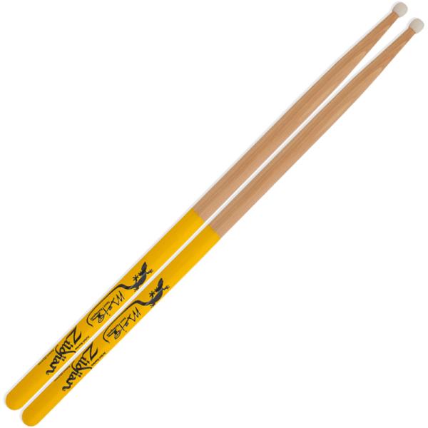 川口千里 Artist Series Drumsticksサムネイル