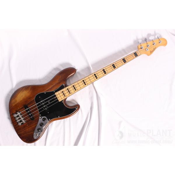 Bacchus

WOODLINE4 70's BR-OIL