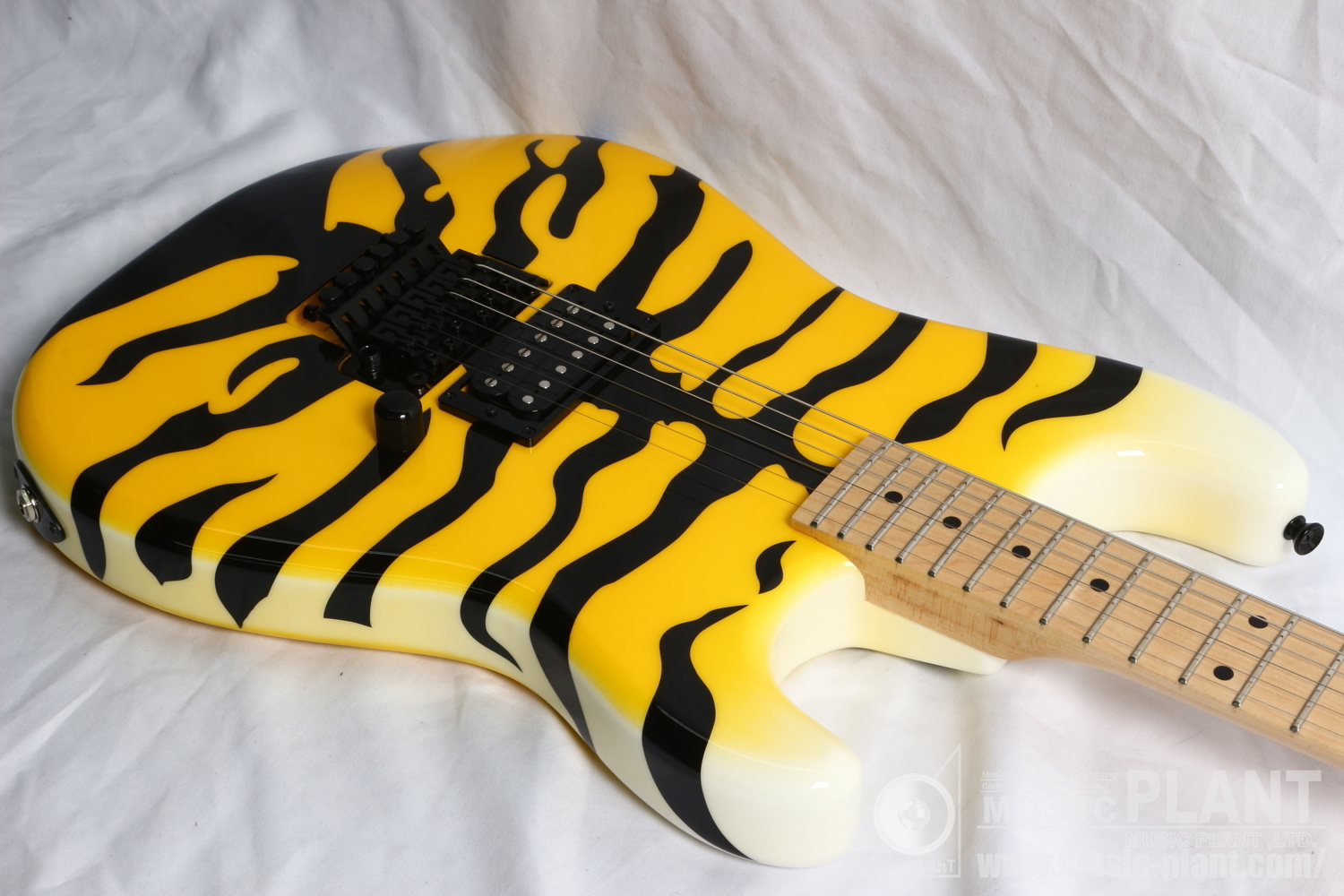 E-YELLOW TIGER George Lynch Signature追加画像 E-YELLOW TIGER George Lynch Signature追加画像