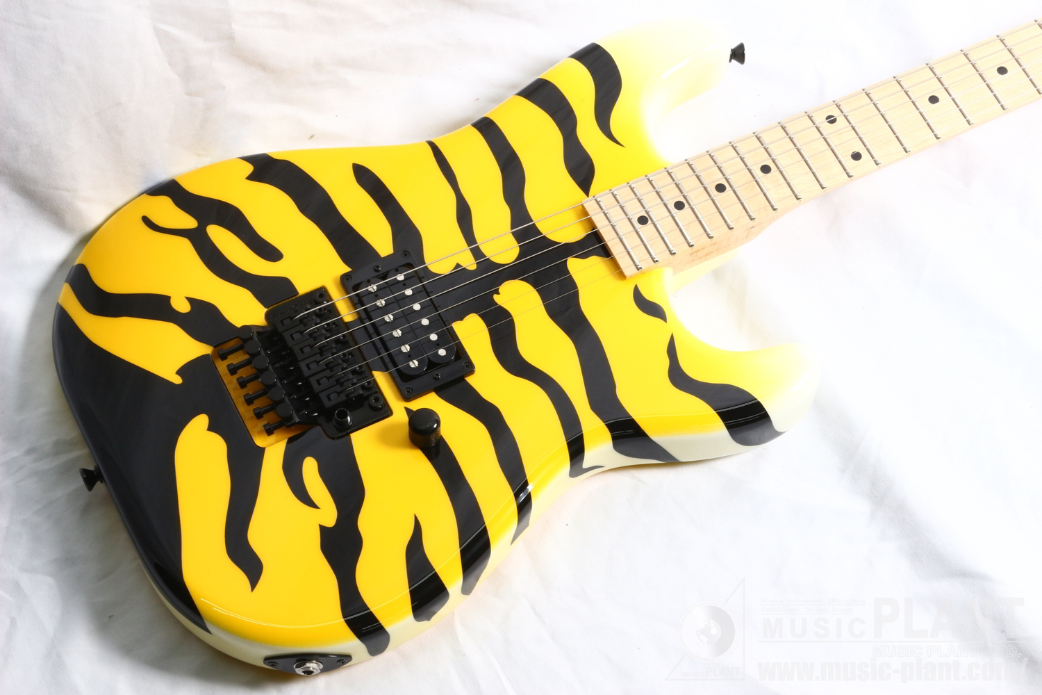 E-YELLOW TIGER George Lynch Signature追加画像 E-YELLOW TIGER George Lynch Signature追加画像