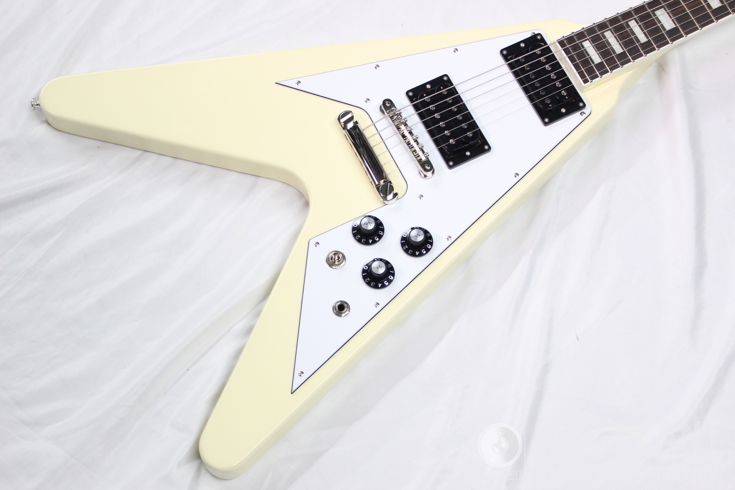 E-FV-LTD Vintage White追加画像 E-FV-LTD Vintage White追加画像