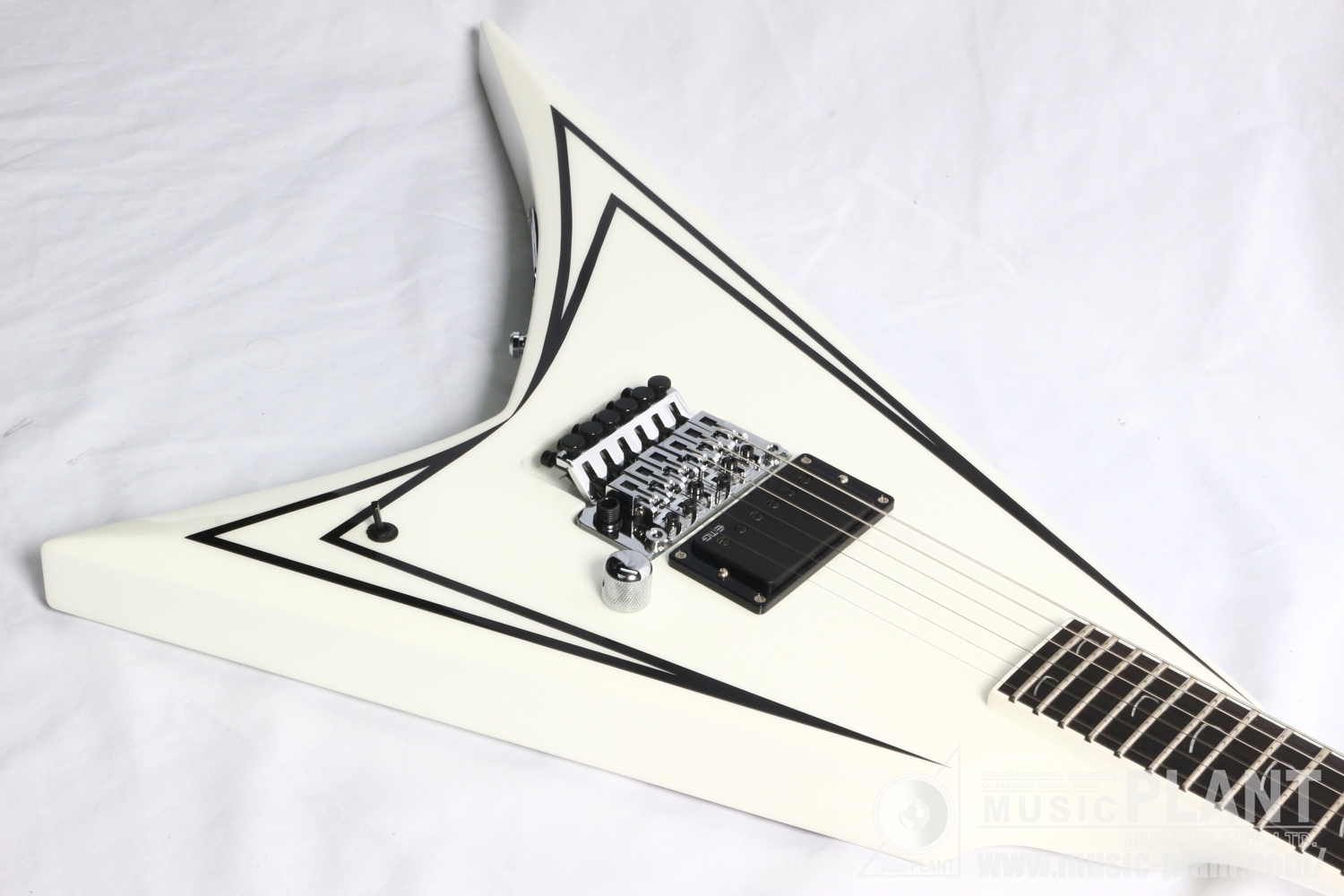 E-ALEXI SCYTHE WH/BK追加画像 E-ALEXI SCYTHE WH/BK追加画像