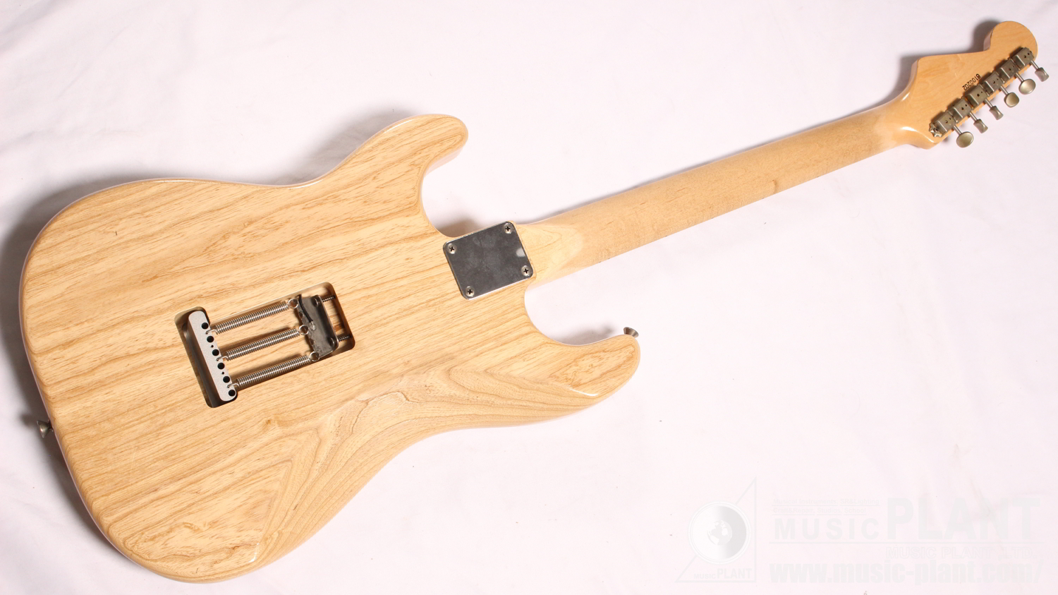 N-ST SGZ Custom -FZ- LUNA SEA SUGIZO SIGNATURE背面画像 N-ST SGZ Custom -FZ- LUNA SEA SUGIZO SIGNATURE背面画像