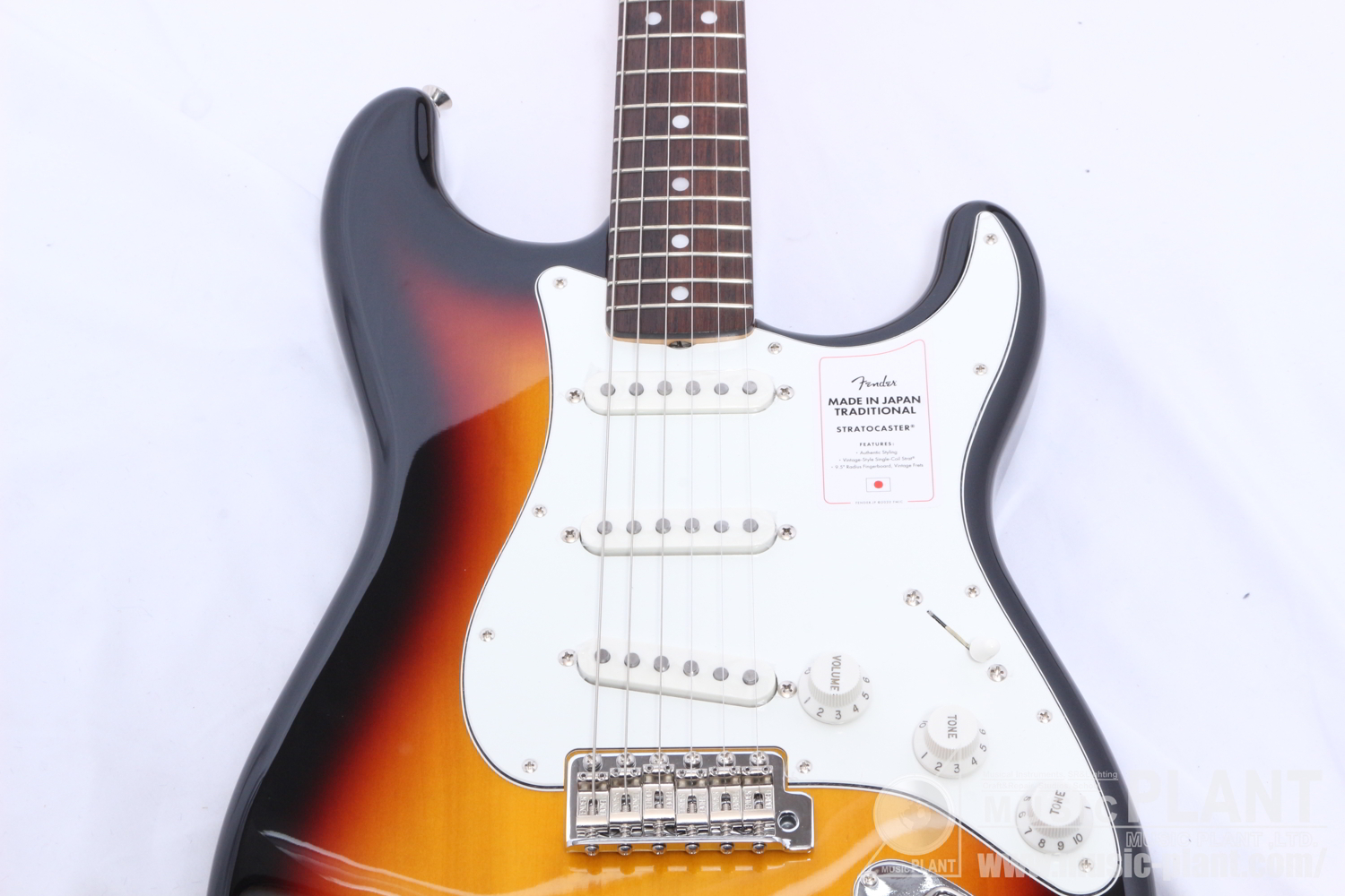 Made in Japan Traditional Late 60s Stratocaster 3-Color Sunburst追加画像