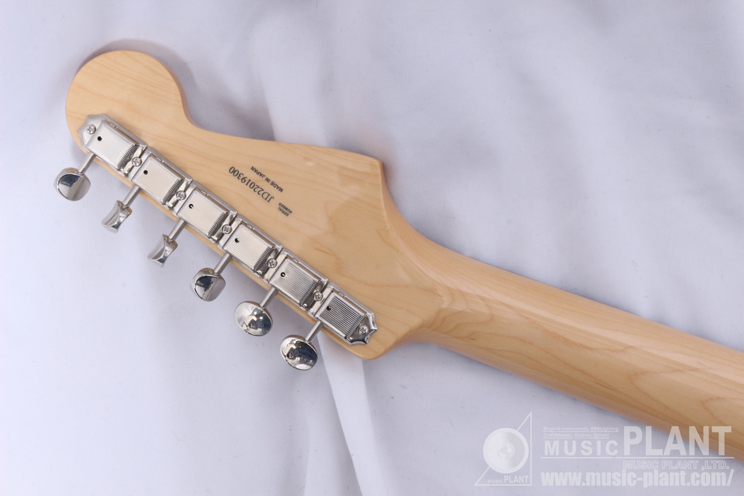 Made in Japan Traditional 60s Stratocaster Left-Handed 3-Color Sunburst追加画像 Made in Japan Traditional 60s Stratocaster Left-Handed 3-Color Sunburst追加画像