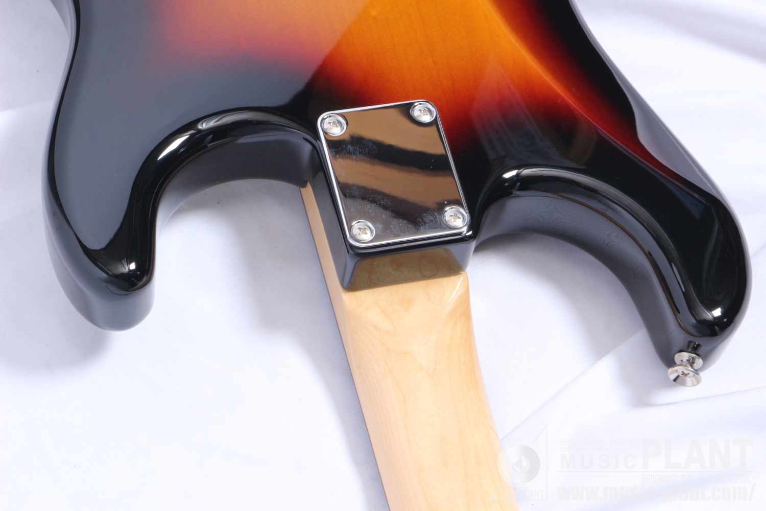 Made in Japan Traditional 60s Stratocaster Left-Handed 3-Color Sunburst追加画像