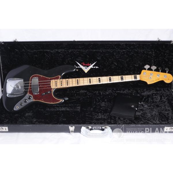 Fender Custom Shop

'68 J Bass® Journeyman Relic®, Maple Fingerboard, Aged Black