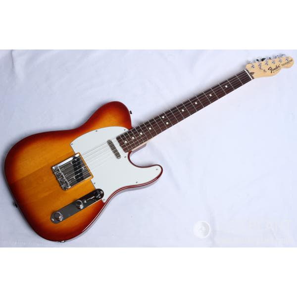 Fender

Made in Japan Limited International Color Telecaster®, Rosewood Fingerboard, Sienna Sunburst